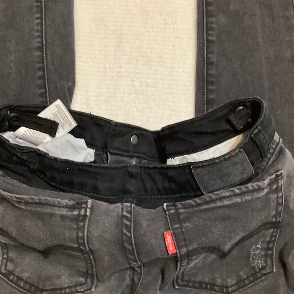 Levi’s 710 Super Skinny Black Distressed Jeans🦚 - Picture 6 of 12